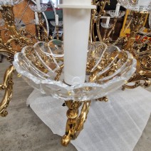 Velký křišťálový lustr vyrobený na zakázku o průměru 152 cm z odlévané ZLATÉ mosazi