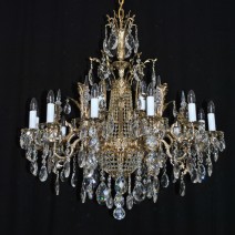 The 16 arms Cast brass crystal chandelier with the Srass basket & Crystal spikes