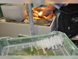 Hotové kř. ověsy před další fází ručního broušení