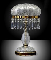 Luxusní stolní křišťálová lampa s krajkovým PK500 brusem