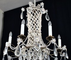 Detail - výplet lustr pískovanými perlemi