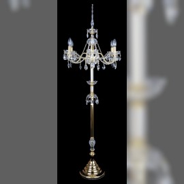 Vysoká stojací křišťálová lampa ze zlatého kovu s křišťýlovými ověsy